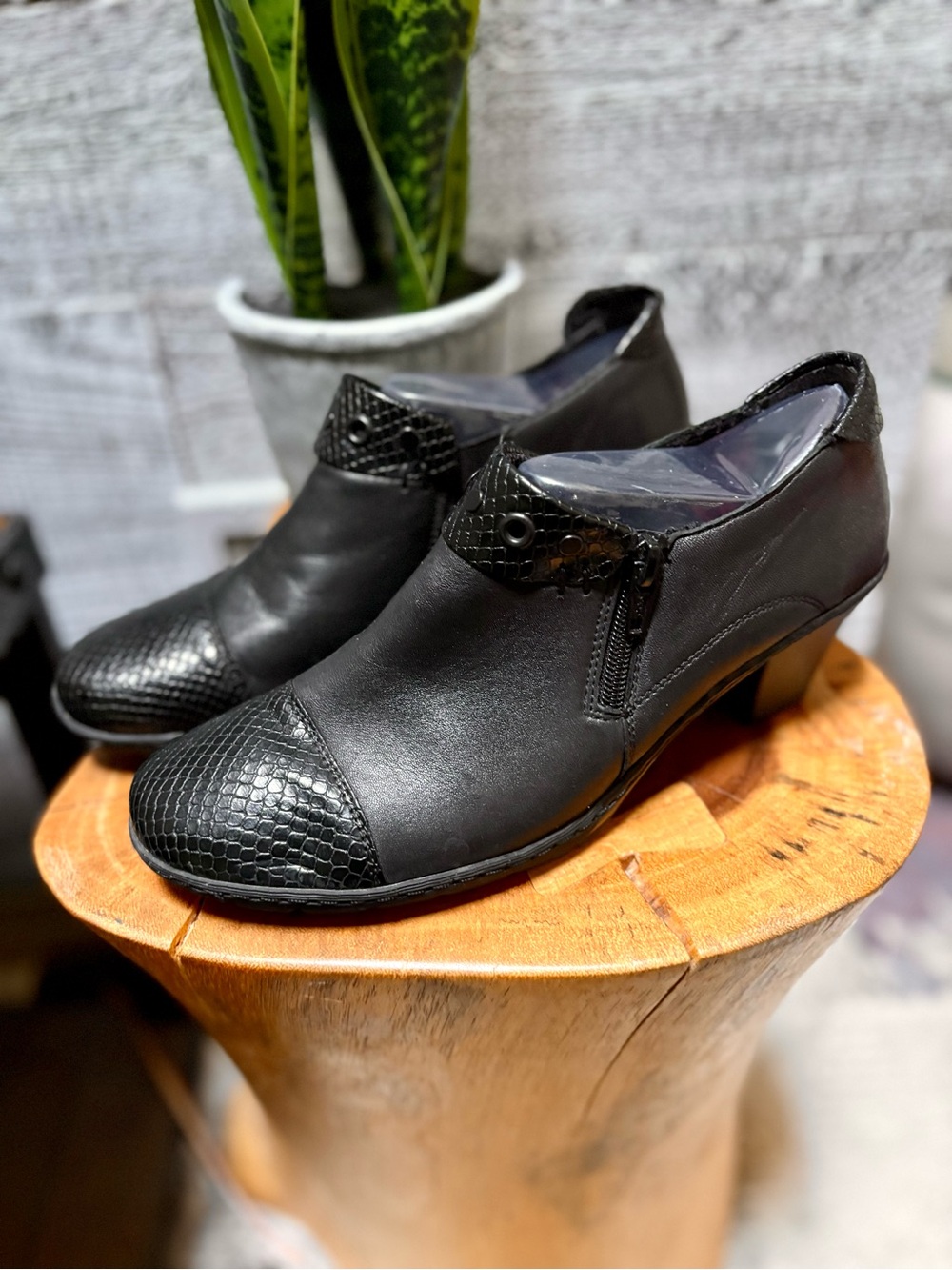 Rieker | Antistress Leather Snake Cap-Toe Heeled Oxford Booties - Women 39, Blk